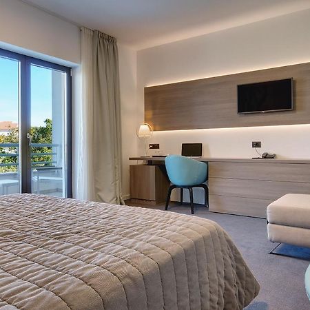 Residence روفينج المظهر الخارجي الصورة